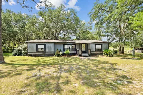 19120 SE 90th Ln, Ocklawaha, FL 32179