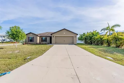 104 SW 16th Ter, Cape Coral, FL 33991