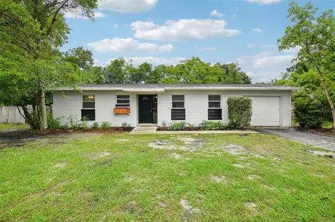 261 N Edgemon Ave, Winter Springs, FL 32708