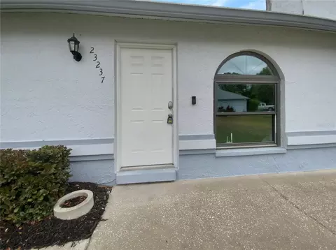 23237 Club Villas Dr, Land O Lakes, FL 34639