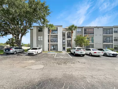 2231 Cascades Blvd #301, Kissimmee, FL 34741