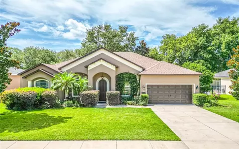 10828 Wyandotte Dr, Clermont, FL 34711