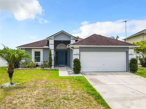 2111 Blackstone Landing Dr, Kissimmee, FL 34758