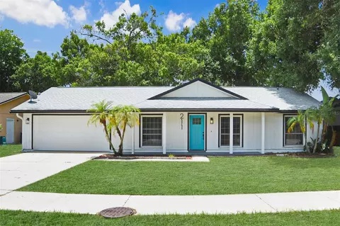 211 Odham Dr, Sanford, FL 32773