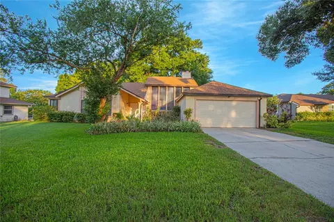 6802 Spring Rain Dr, Orlando, FL 32819