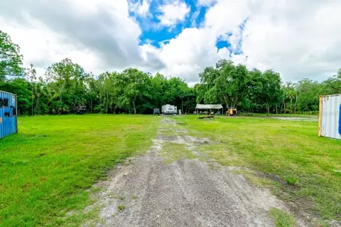 2241 Blue Fish Pl, Geneva, FL 32732