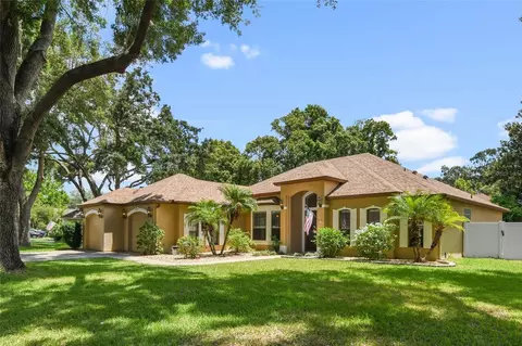 19241 Park Place Blvd, Eustis, FL 32736