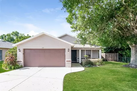 210 Eagle Point Loop, Auburndale, FL 33823