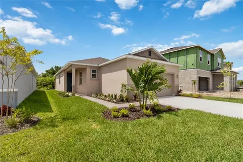 9116 Sandy Bluffs Cir, Parrish, FL 34219