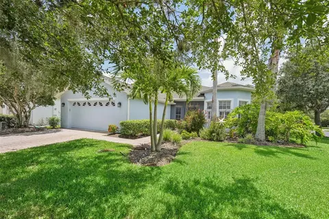 765 Largo Pass, Poinciana, FL 34759