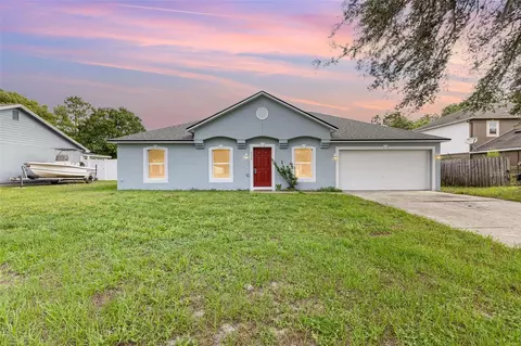 2436 Whitehorse St, Deltona, FL 32738