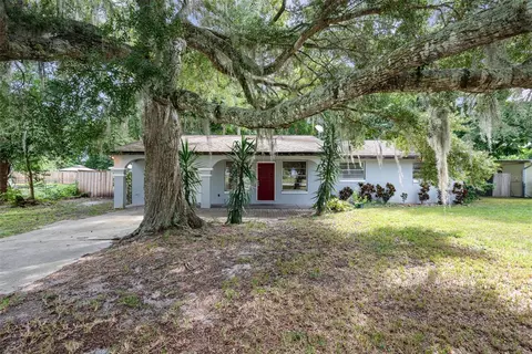 1643 Valencia Ave, Daytona Beach, FL 32117