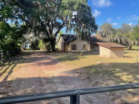 6224 Windmill Rd, Leesburg, FL 34748