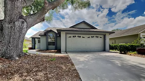 1219 Whispering Winds Ct, Apopka, FL 32703