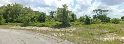 222 Fortress Pl, Labelle, FL 33935