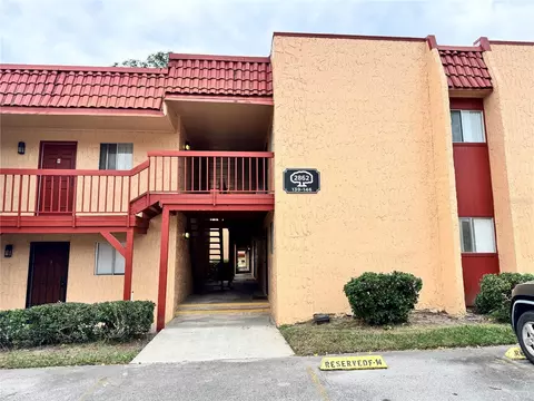 2862 N Powers Dr #142, Orlando, FL 32818