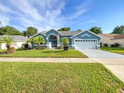 2704 Cedaridge Cir, Clermont, FL 34711