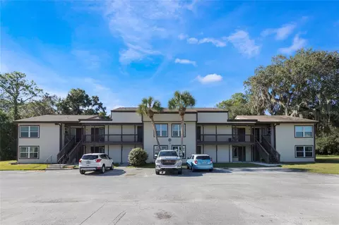 22101 Sandalwood Dr #22-101, Wildwood, FL 34785