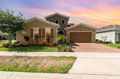 918 Tidal Pond Dr, Groveland, FL 34736