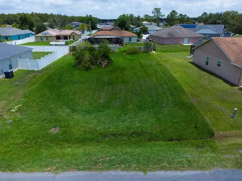 Dundee Lane, Kissimmee, FL 34758