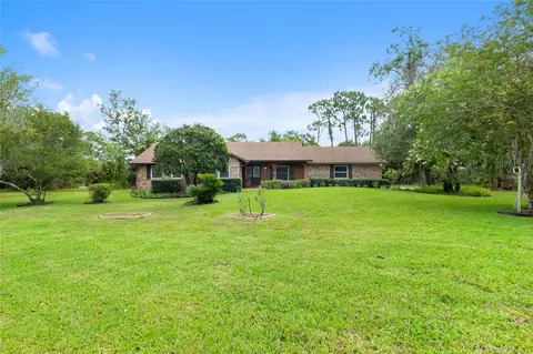 704 Riverwoods Trl, Chuluota, FL 32766