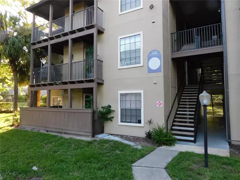 238 Afton Sq #201, Altamonte Springs, FL 32714