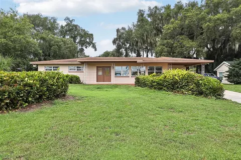 1105 N Palmetto St, Leesburg, FL 34748