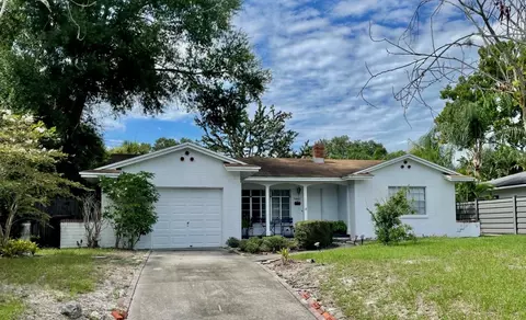 3807 Pelican Ln, Orlando, FL 32803