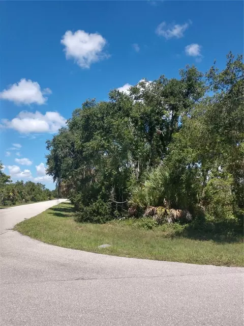 16464 Eunic Ave, Port Charlotte, FL 33948