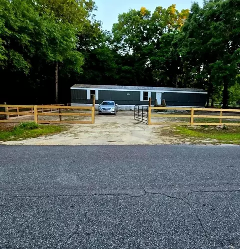 204 SW Alpine Pl, High Springs, FL 32643