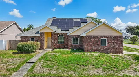 8507 White Rose Dr, Orlando, FL 32818