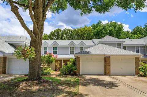 2201 Coach House Blvd #204, Orlando, FL 32812