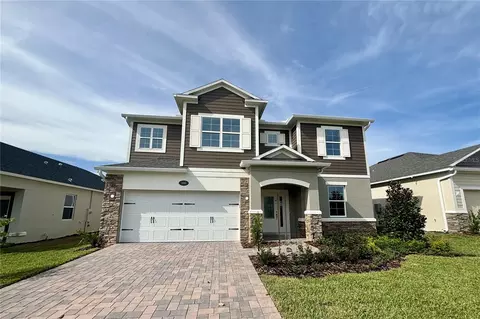 906 Pointe Emerson Blvd, Apopka, FL 32703