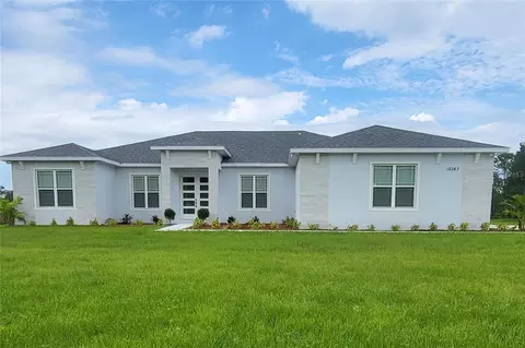 19138 Mardi Gras St, Orlando, FL 32833