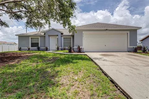 876 Tampa Ave SE, Palm Bay, FL 32909