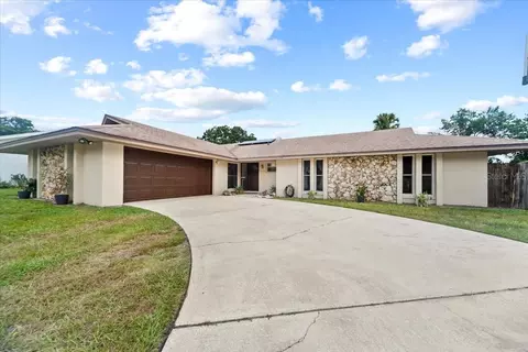 1011 Cathy Dr, Altamonte Springs, FL 32714