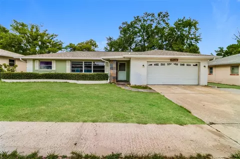 3269 Parkway Pl, Palm Harbor, FL 34684