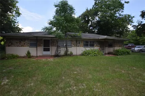 1805 Center St, Leesburg, FL 34748