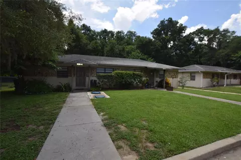 2411 Virginia Dr, Leesburg, FL 34748