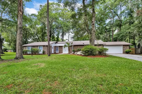 1910 SW 75th Ter, Gainesville, FL 32607