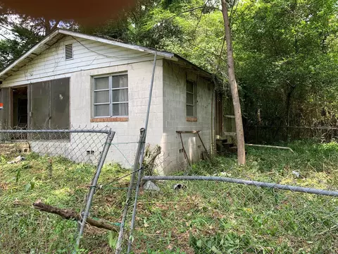 506 13th Ave E, Havana, FL 32333