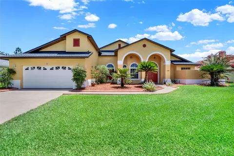 1449 Royal Cir, Apopka, FL 32703