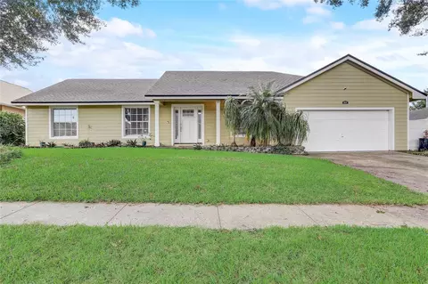 8525 White Rose Dr, Orlando, FL 32818