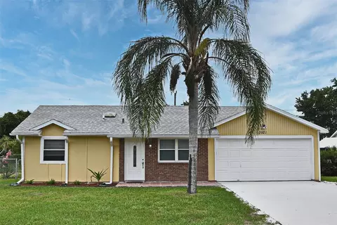 2921 Lockwood Blvd, Deltona, FL 32738