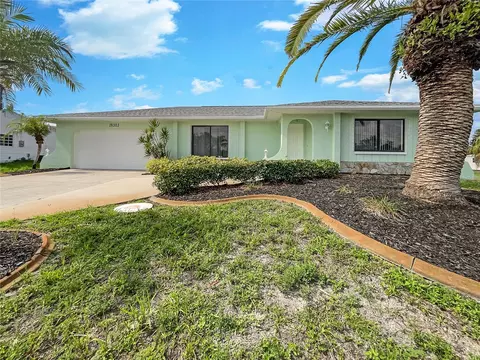18303 Arapahoe Cir, Port Charlotte, FL 33948