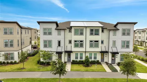 7716 Nemours Pkwy, Orlando, FL 32827