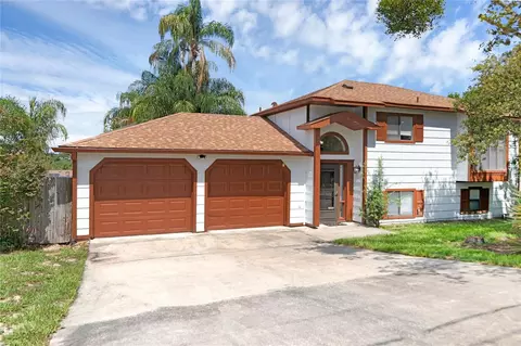 1450 Eden Dr, Deltona, FL 32725