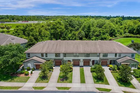 5440 Windsor Lake Cir, Sanford, FL 32773