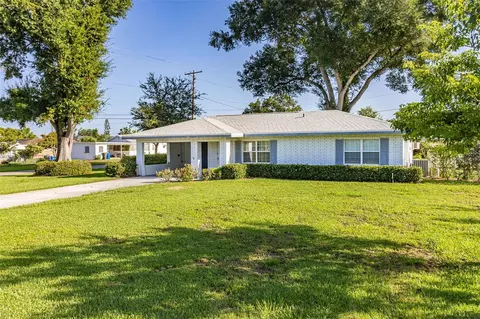 320 E Columbia St, Lake Alfred, FL 33850
