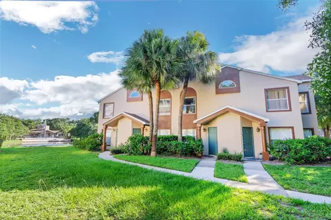 5436 E Michigan St #4, Orlando, FL 32812